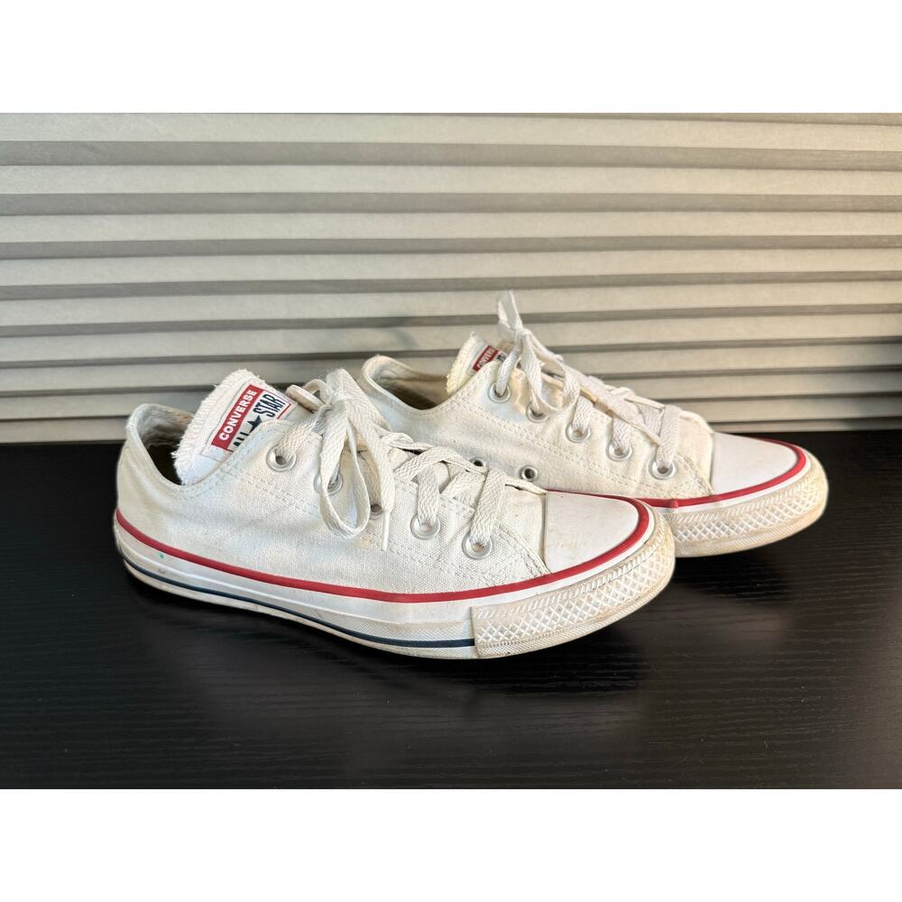 Converse Chuck Taylor All Star Low Top White Canvas Sneakers Women’s 6